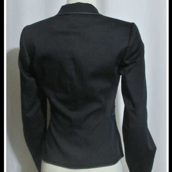 NEW TAHARI Black Stretch Short Blazer Jacket 2 - Picture 5 of 5